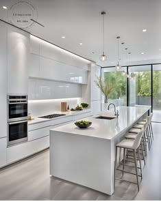 Frameless Gloss White Base Cabinet Single Door and Drawer